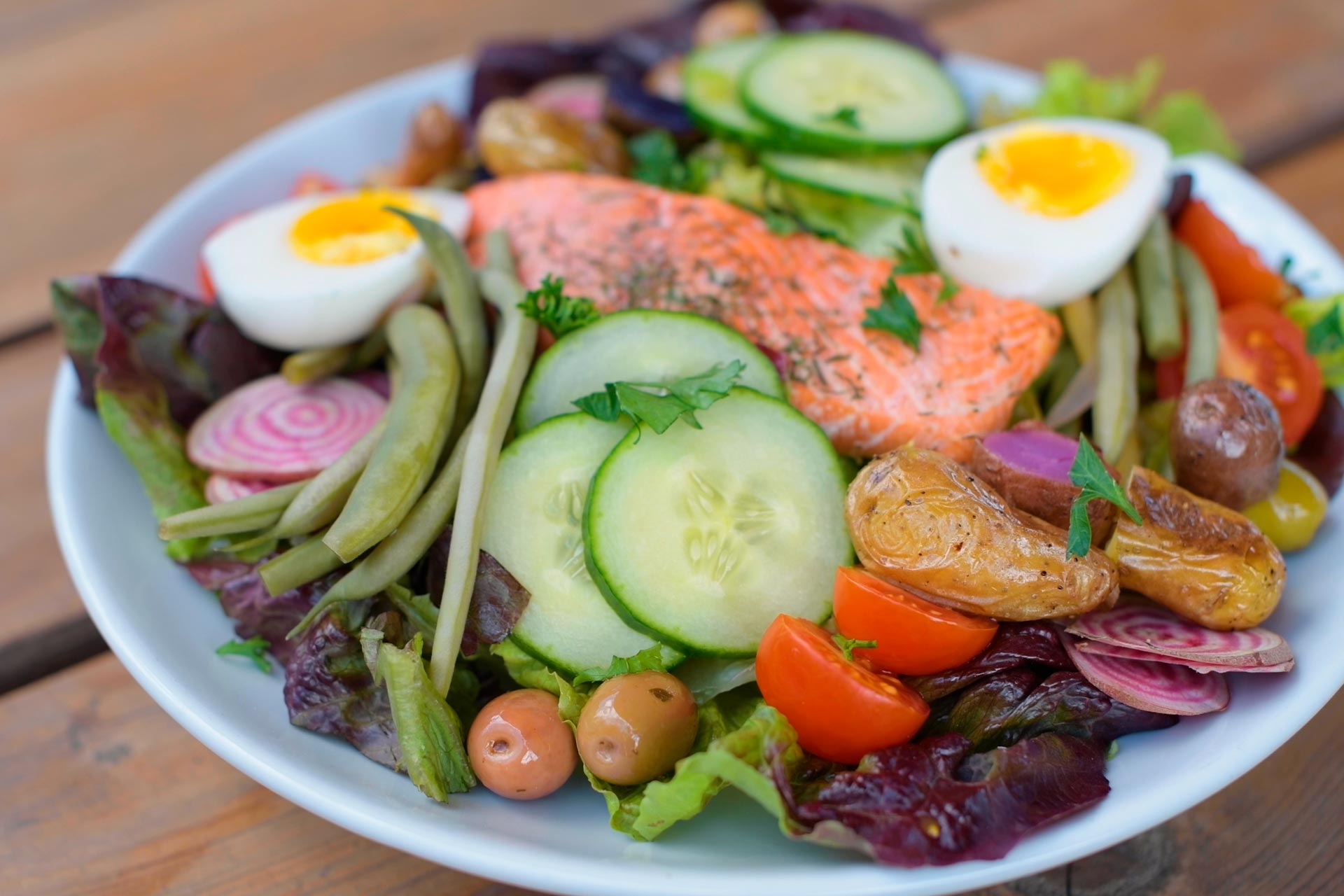 The niçoise farm salad served at Drake's: The BARN